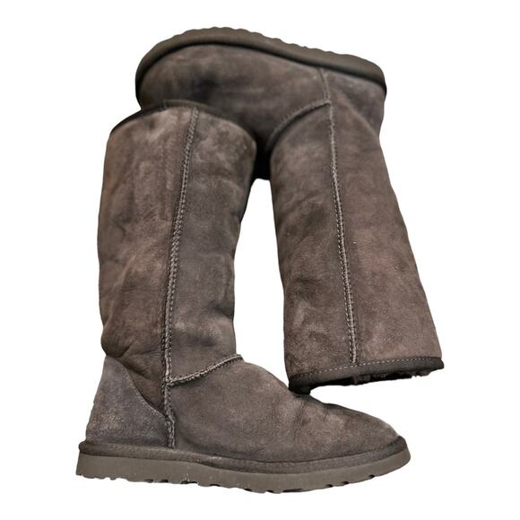 UGG Chocolate Brown 12" High Brown Suede Boots Womens Size 6 - Picture 4 of 10